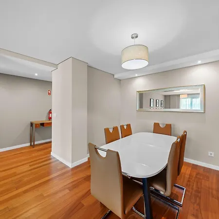 Bessa Luxury Flat By Amber Star Rent *