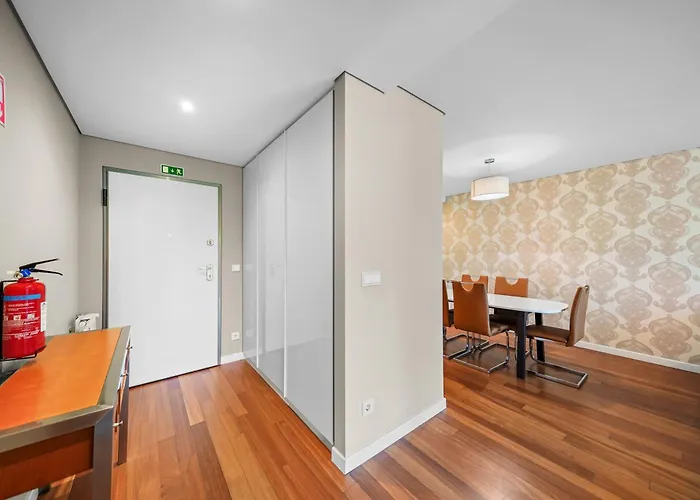 Bessa Luxury Flat By Amber Star Rent