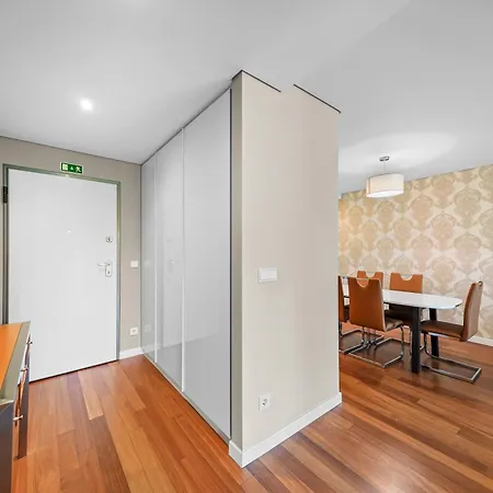 Bessa Luxury Flat By Amber Star Rent