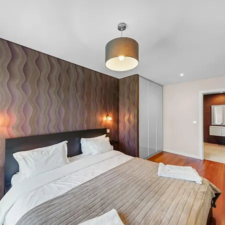 Bessa Luxury Flat By Amber Star Rent * Porto